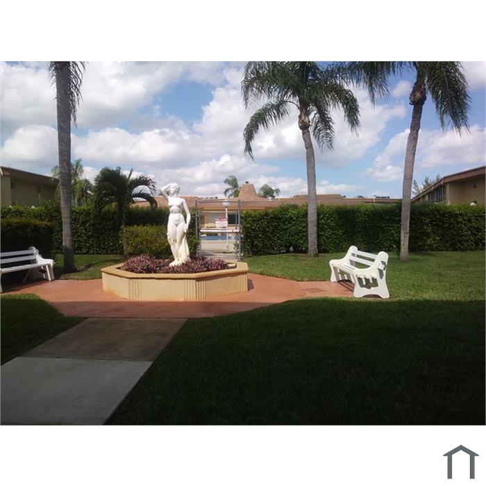 555 Purdy Ln